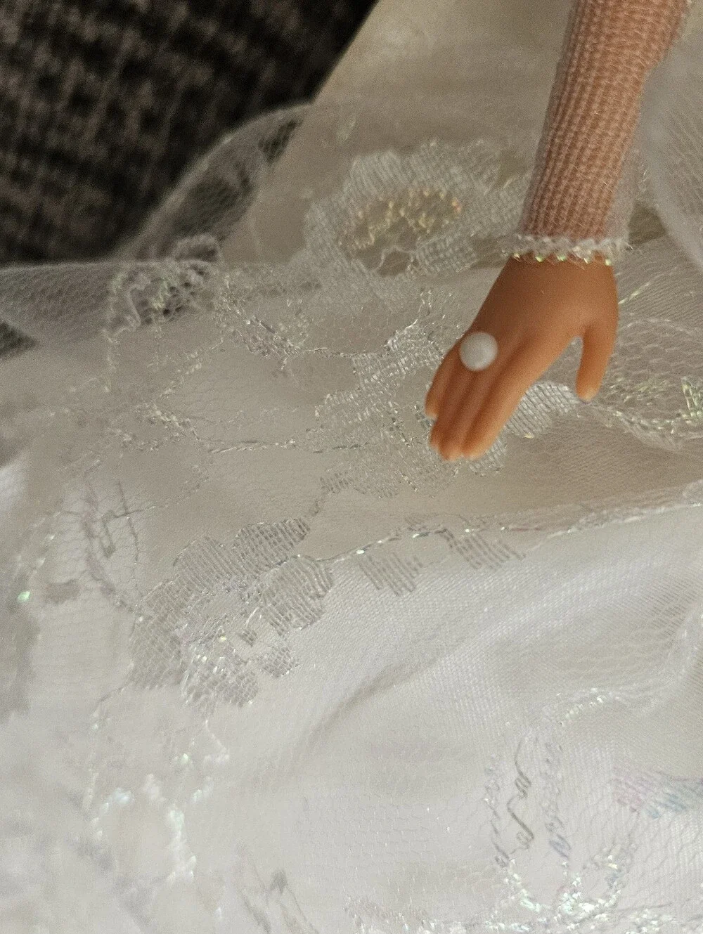 Vtg (1989) Wedding Fantasy Barbie Doll. Model # 2125.